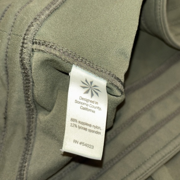 Athleta Metro Slouch Pant Drawstring Forest Green Size Large Petite - Picture 7 of 10